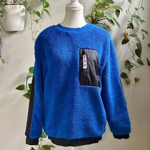 UGG RTW Blue Sherpa Pullover Sweatshirt – XS